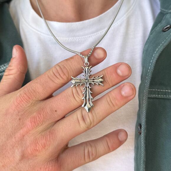 Y2K Grunge Cross Pendant Necklace Unisex Stainless Steel Chain New - Picture 2 of 13